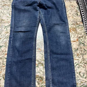 Levis Women Jeans