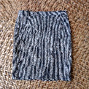 Fitting Mini Skirt Women (Medium)