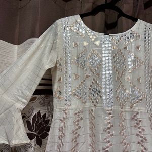 Off-white Anarkali Kurta-dress