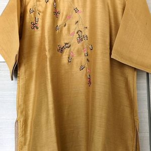 Cotton Silk Kurta With Light Jardoshi Work