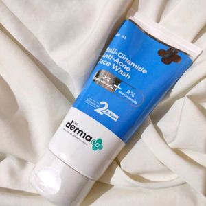 The Derma Co Sali Cinamide Combo