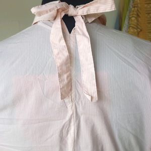 Collar Shirt With Back Side Bow Tie