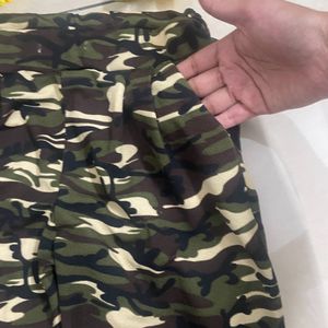 Camouflage Fitted Leggings