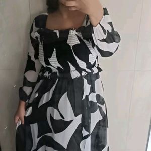 Beautiful Black And White Stretchable Dress