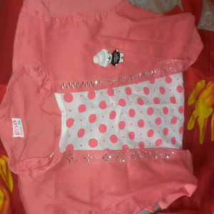 Cute Top With Teddy Bear Logo