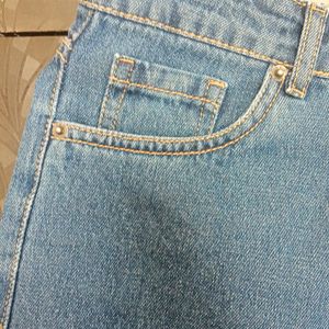 Women Straight Fit Jeans