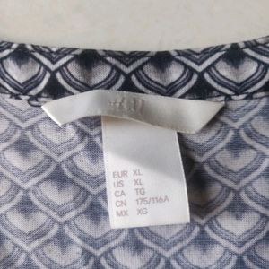 H&M Casual Top In XL
