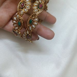 Pearl Kundan Bangles