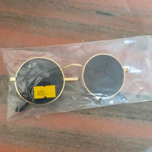 New Pack 🕶️ sunglasses.. Never Use