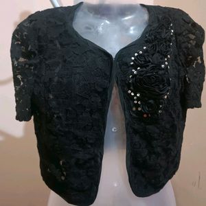 Nei Embroidery Fancy Shrug