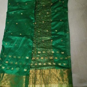 Green Saree With Blouse