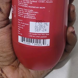 Detoxie Fruit Infused Body Wash Pomegranate Power