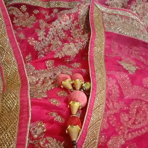 Bridal Rani Colour Lahenga With Chuni