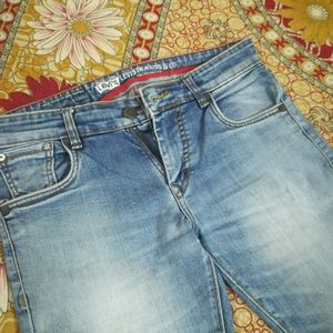 One Sided Rugged Jeans