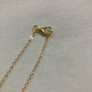 Minimalistic Necklaces