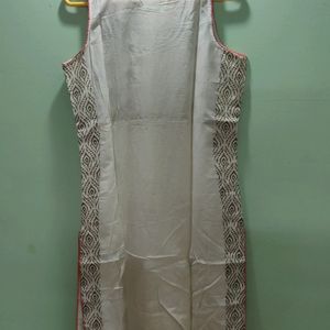 Sleeve Less Kurti