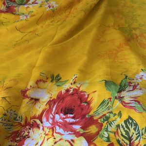 Chiffon Saree With Beautiful Flower Print