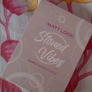 Matt Look Cosmetics Baked Highlighter