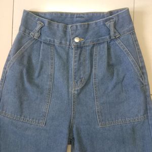 Super High Waist Straight Fit Blue Jeans