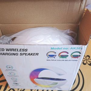 LED wireless Charging Lamp Speakers