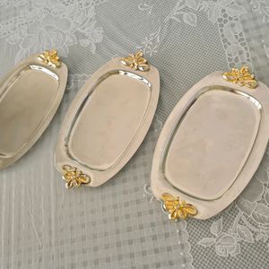 3 Piece Set of Silvery Snack Trays