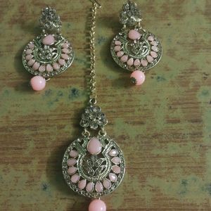 Earrings With Mangtika