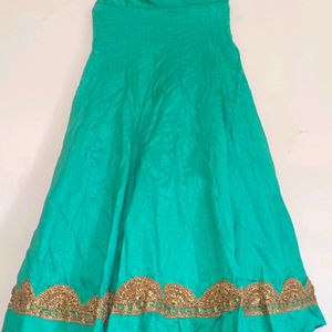 Semi-Heavy Unused Lehenga With Golden Border