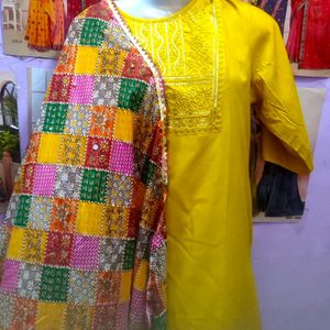 Kurta With Mirror Dupatta 🎉