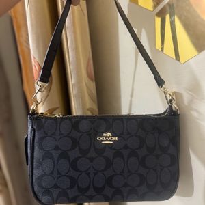 COACH HIGH QUALITY SHOULDER/SLING BAG