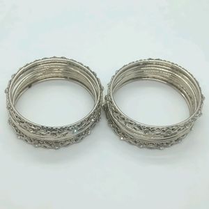 30 Rs Off Brand New Kids Bangle Set