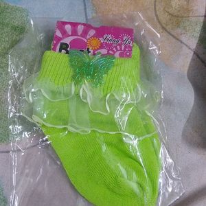 Baby Socks And Juti Approx 4-5 Inch