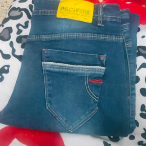 Men Blue Jeans 34 From Pacifire