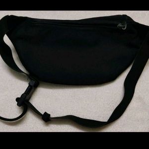 Unisex Waist Bag...