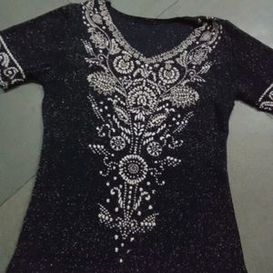 Embroidery Design Top