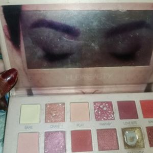 HUDA Beauty Eyeshadow Palette Glitter Nd Nudes