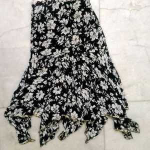 Black And White Floral Assymetrical Skirt