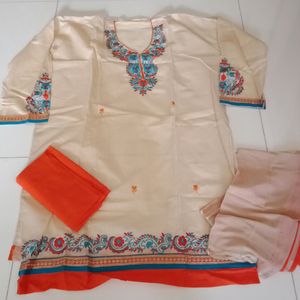 Semi Stitched 3 Pc Suit