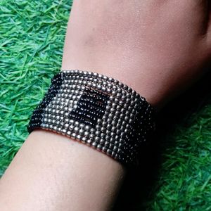 Black & Silver Beaded Bracelet