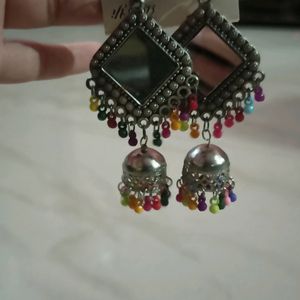 Pair Of Earring And Bracelet