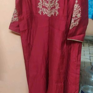 Maybelline Kurta