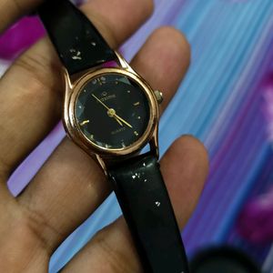 maxima women watch like new condition