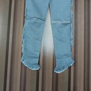 W-30 Size-30 Slim Fit Women Denim Jeans