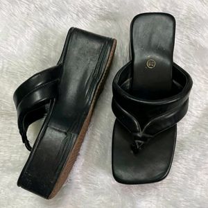 Aesth Platform Wedge Sandals!