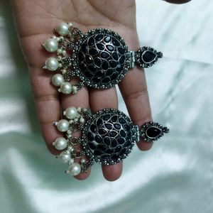 Black-silver Ethnic Earrings