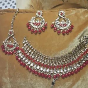 Kundan Necklace Set