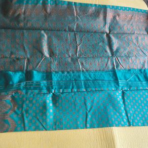 Banarasi Silk Blend Saree (Peacock Green)