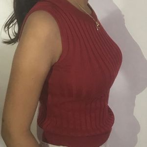 knitted sleeveless sweater