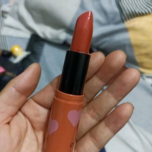 Oriflame Lipstick