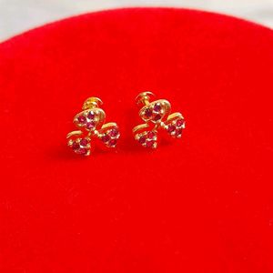 22crt Pure Gold Studs