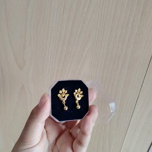 CITI GOLD EARRINGS - ANY 1